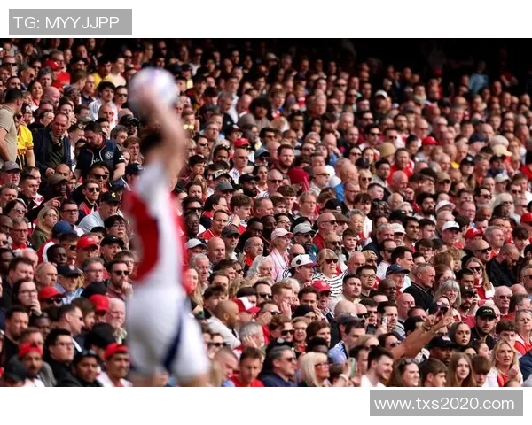 阿尔瓦雷斯在英超赛场大放异彩助力球队争冠之路 阿尔瓦雷斯在英超赛场大放异彩助力球队争冠之路