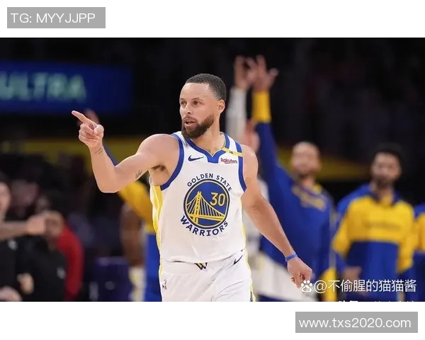 勇士主场惨败掘金,赛季开局不顺 勇士主场惨败掘金,赛季开局不顺